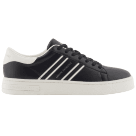 Low Top Black/White Sneaker Trainer